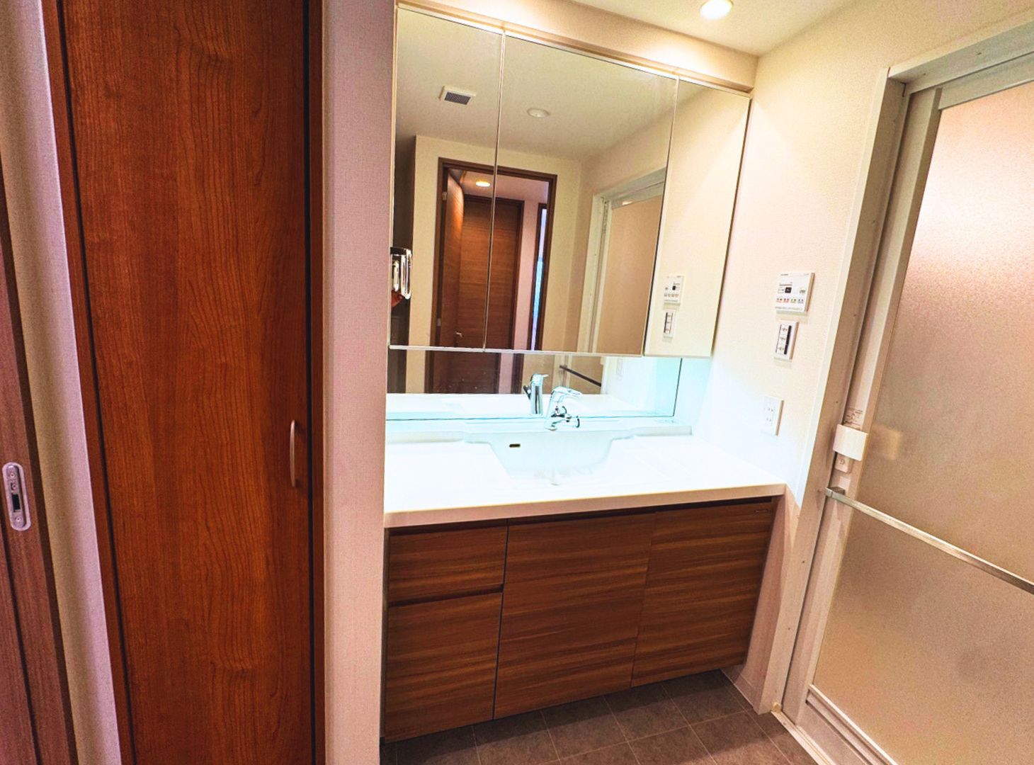 リストレジデンス上大岡ソレイユ