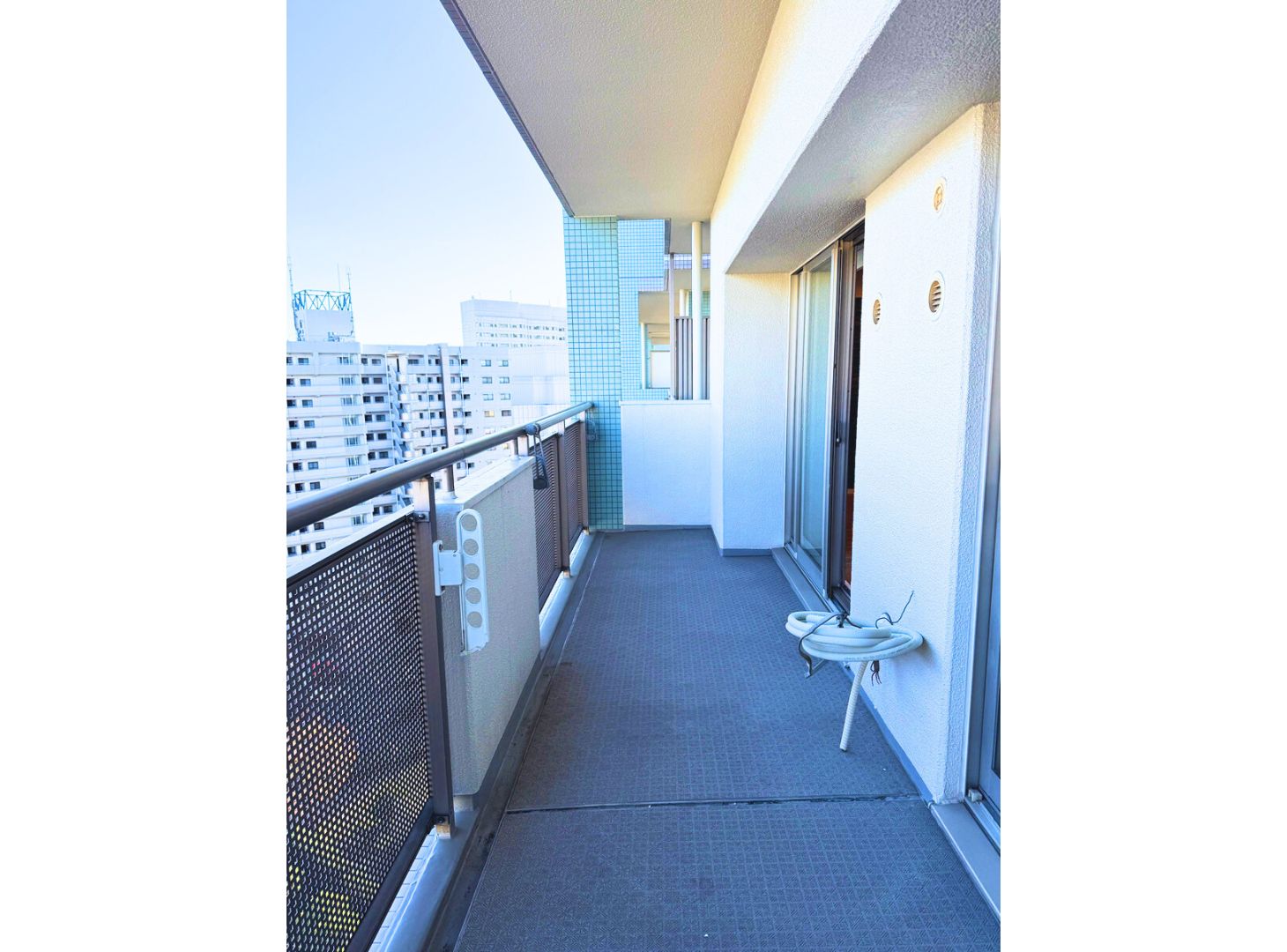 横須賀汐入ハイム2号棟