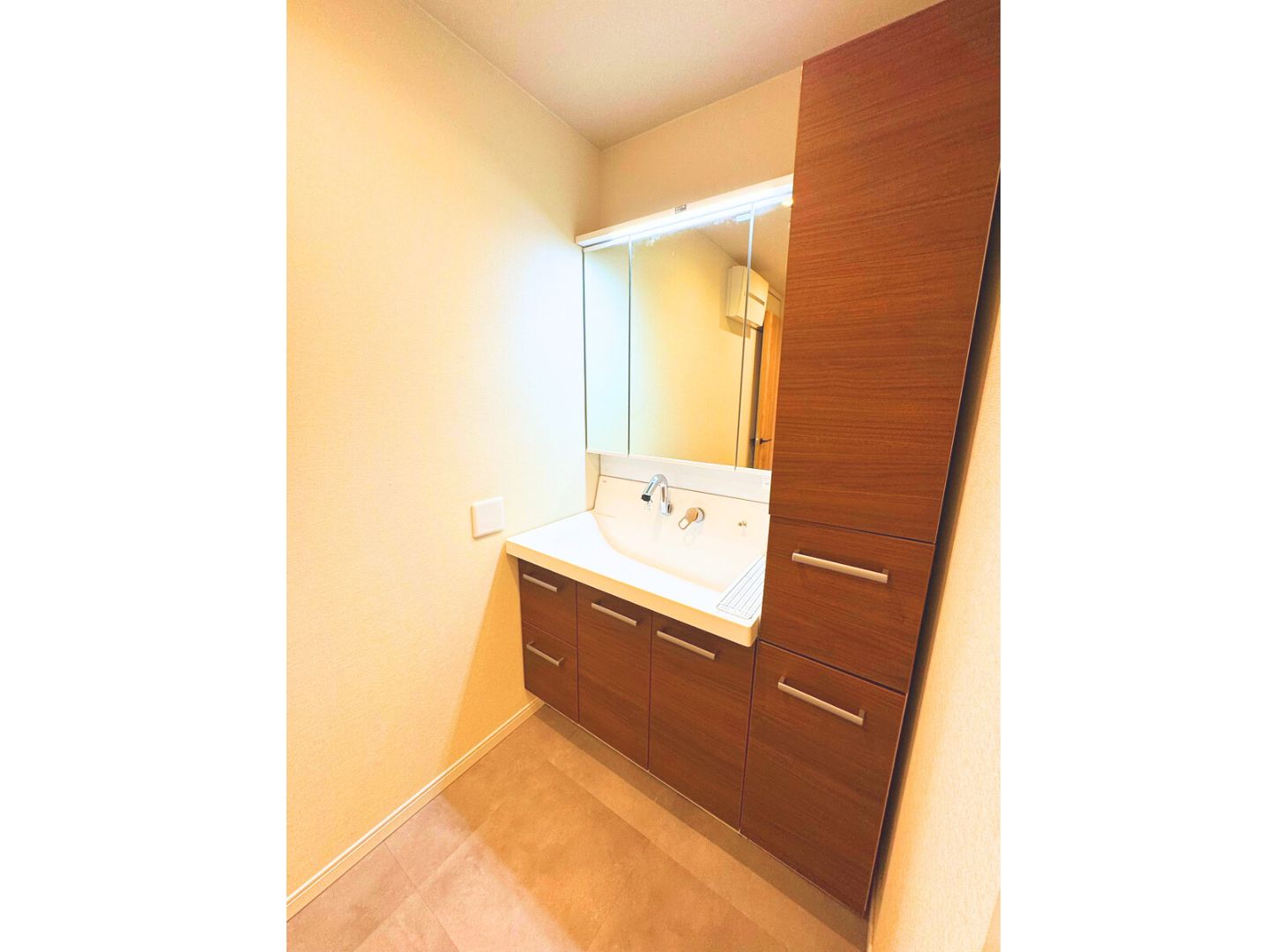 横須賀汐入ハイム2号棟