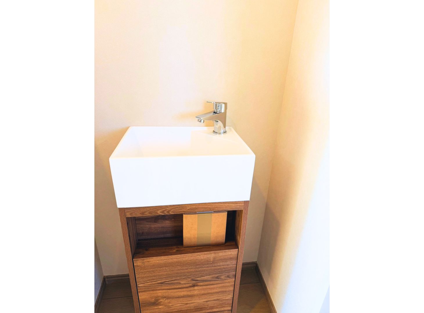 横須賀市安浦町1丁目　新築戸建