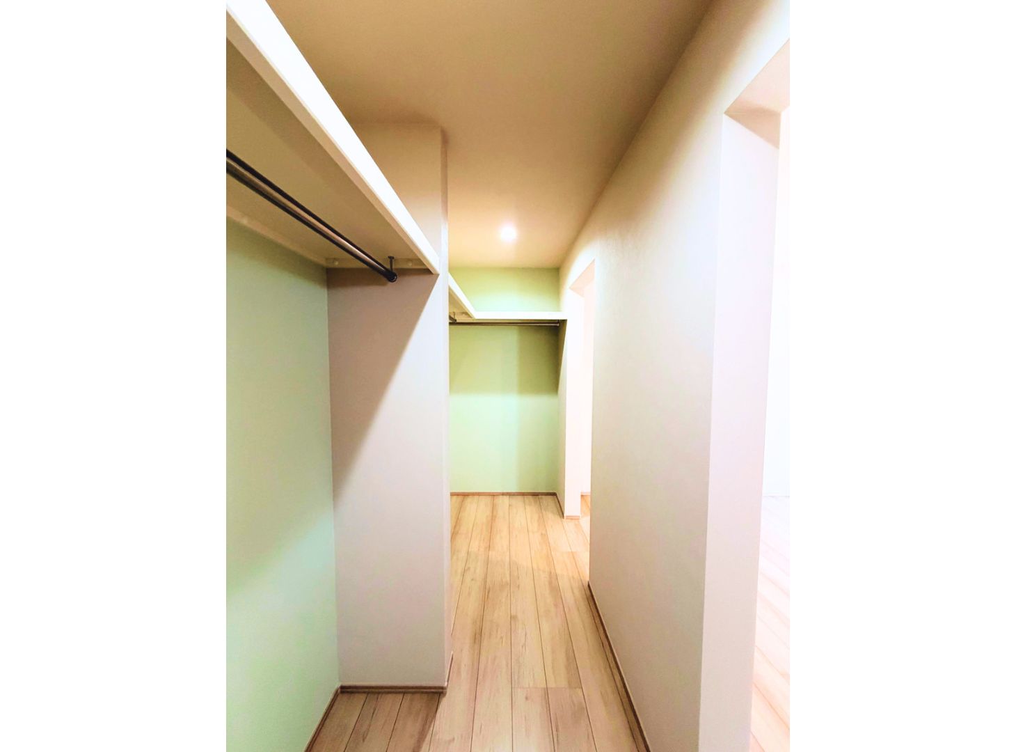 横須賀市安浦町１丁目 新築戸建 2号棟