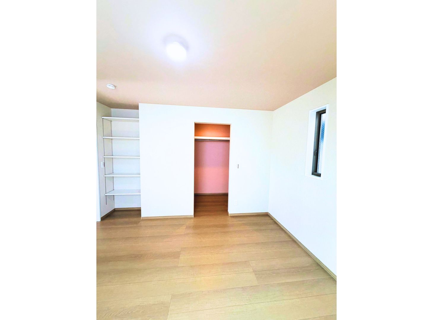 横須賀市安浦町1丁目　新築戸建