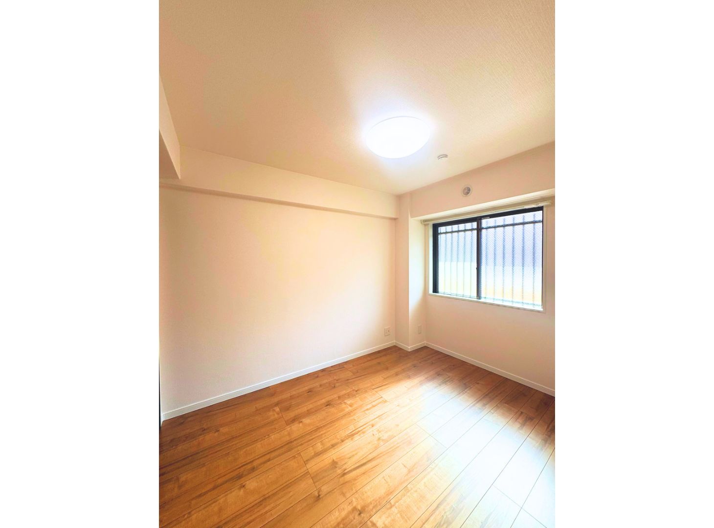 ロイヤルプラザ三ツ沢