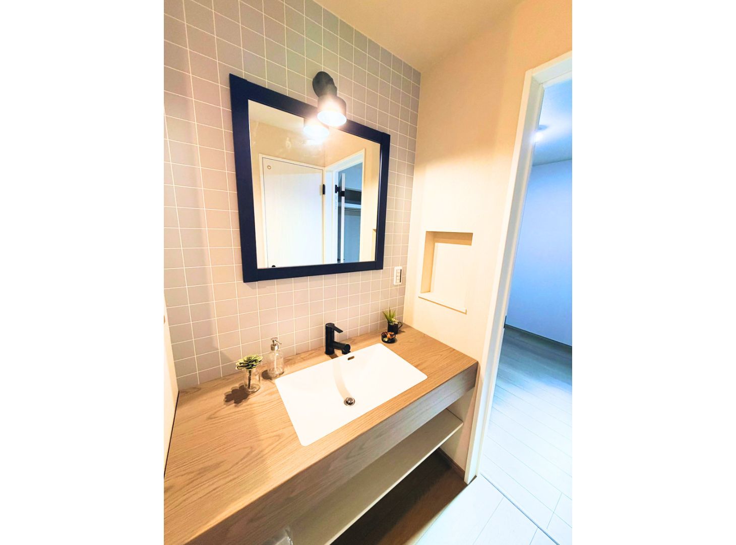 横須賀市安浦町1丁目　新築戸建