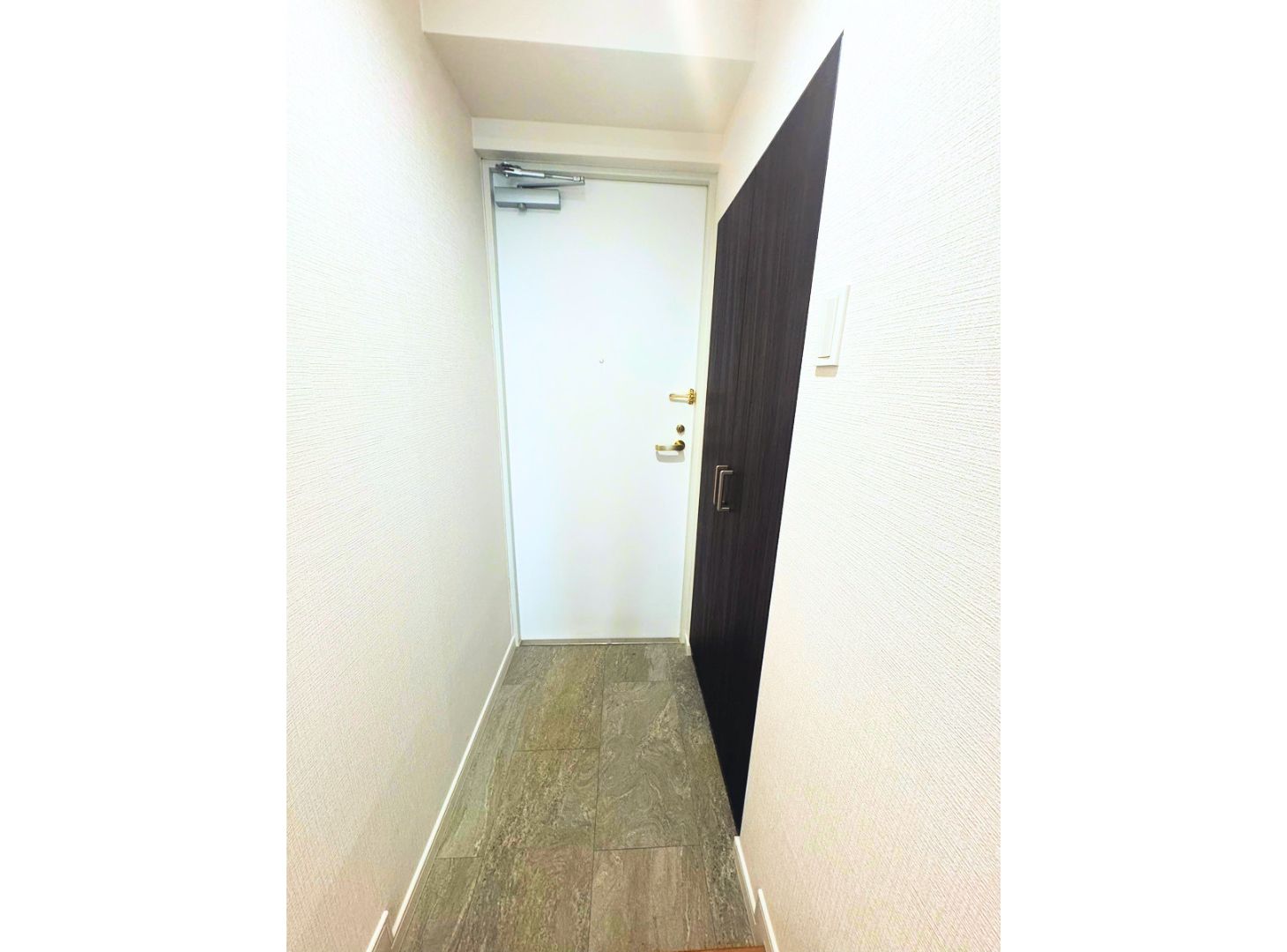 ロイヤルプラザ三ツ沢