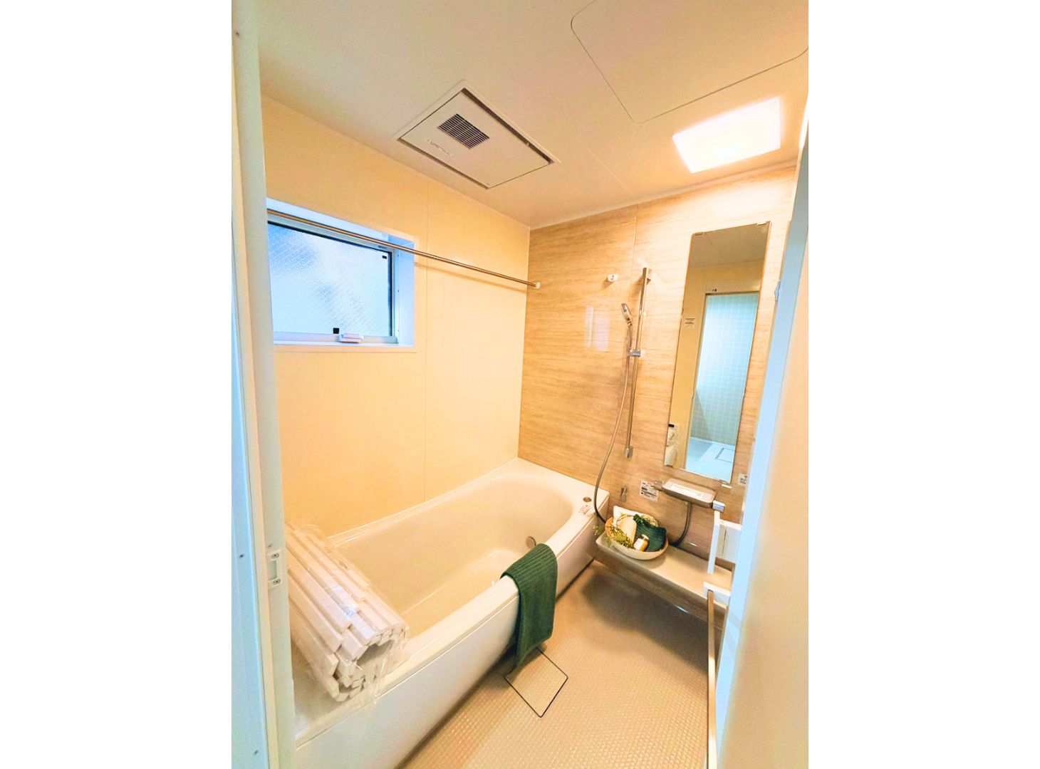 横須賀市安浦町１丁目 新築戸建 2号棟