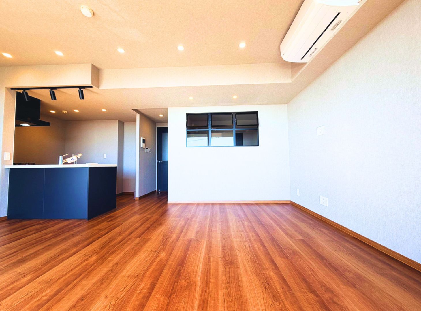 ファミール南葉山西海岸通り