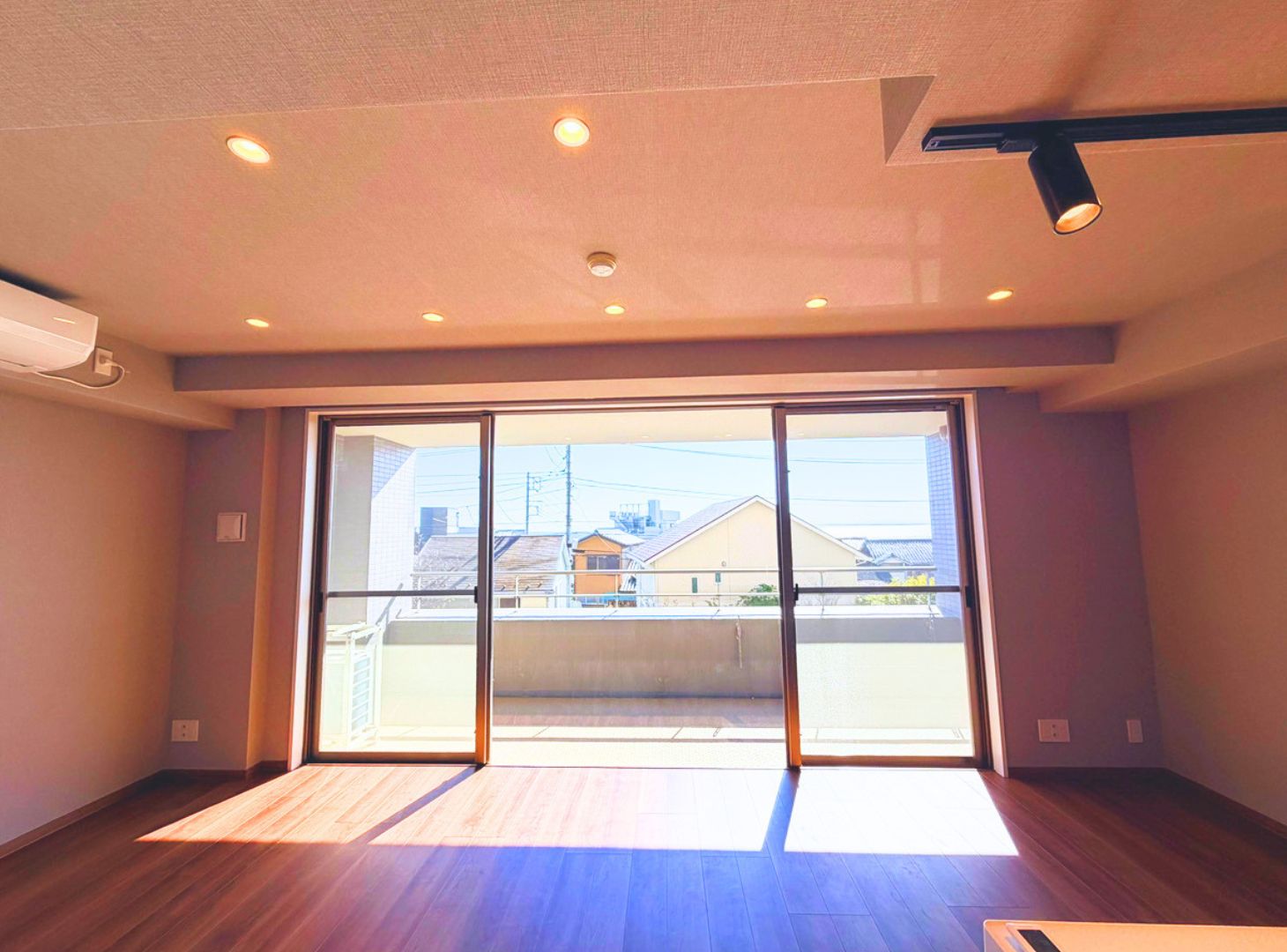 ファミール南葉山西海岸通り