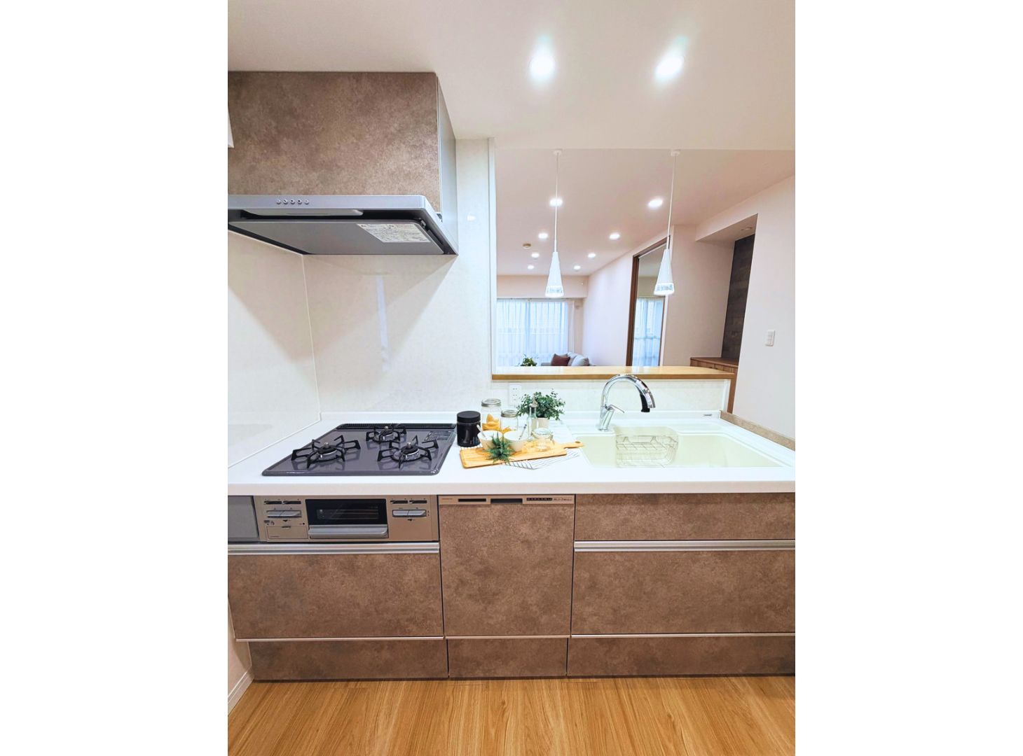 モア・クレストアクゼス新横浜