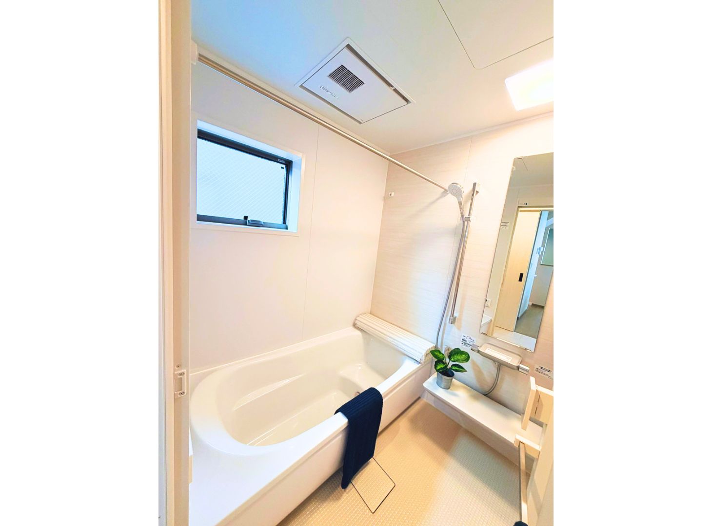 横須賀市安浦町1丁目　新築戸建