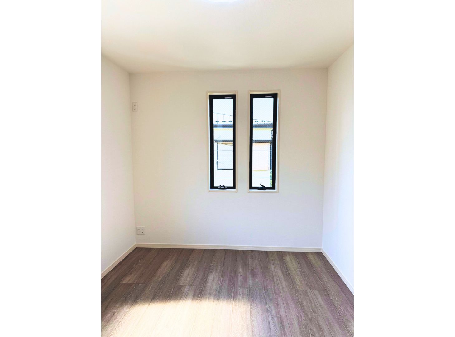 六浦南1丁目 新築戸建