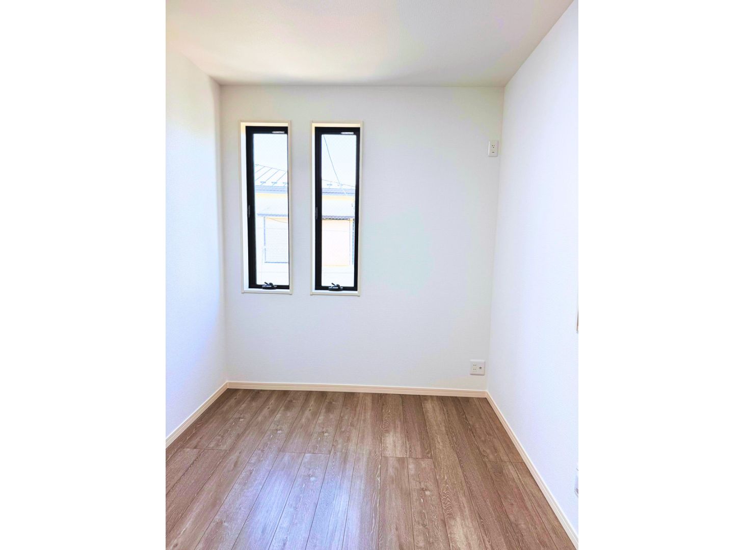 六浦南1丁目 新築戸建