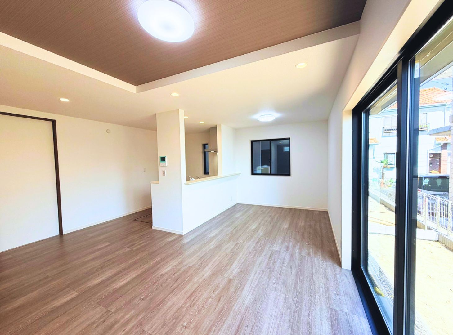 六浦南１丁目　新築戸建