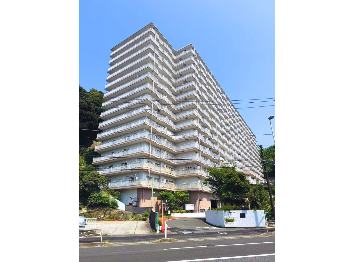 クリオ湘南追浜サニークレスト